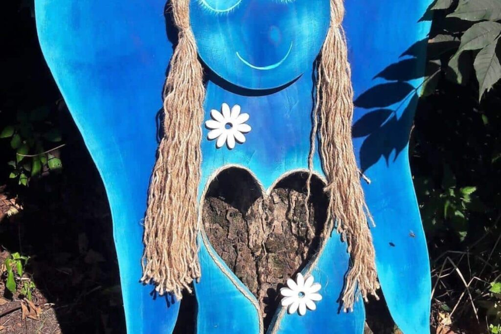 Wyjątkowy prezent na Dzień Nauczyciela – pamiątka z bieszczadzką duszą