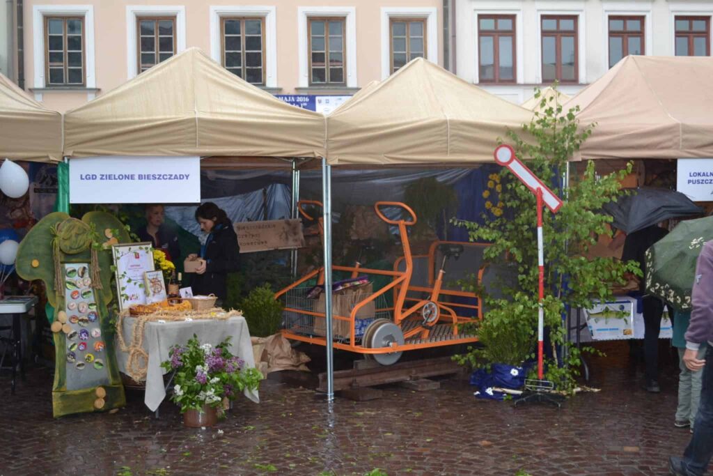 Bieszczadzka przygoda na rzeszowskim Rynku: Dni Otwarte Funduszy Europejskich