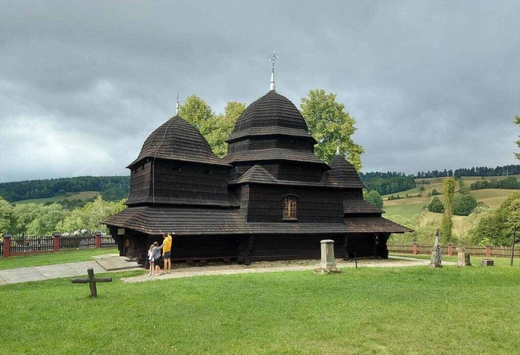 Ślub w Bieszczadach- gdzie góry całują niebo, tam zaczyna się Wasza wspólna droga