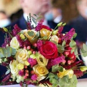 Bukiet ślubny róże