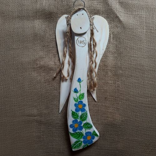 Ręcznie malowany drewniany anioł komunijny – "Barwinek"