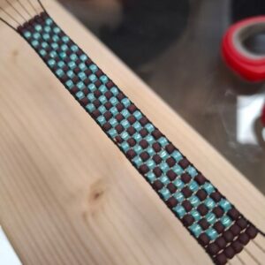 tyle pomysłów na bransoletki ile osobowości. Kretywne zajęcia tworzenia biżuterii koralikowej